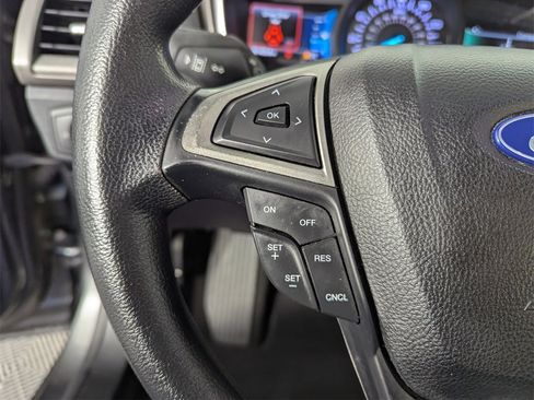 Used 2020 Ford Fusion SE image 22