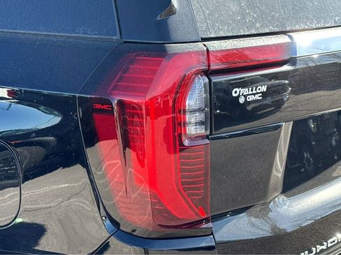 New 2026 GMC Yukon XL Denali w/ Denali Reserve Package image 22