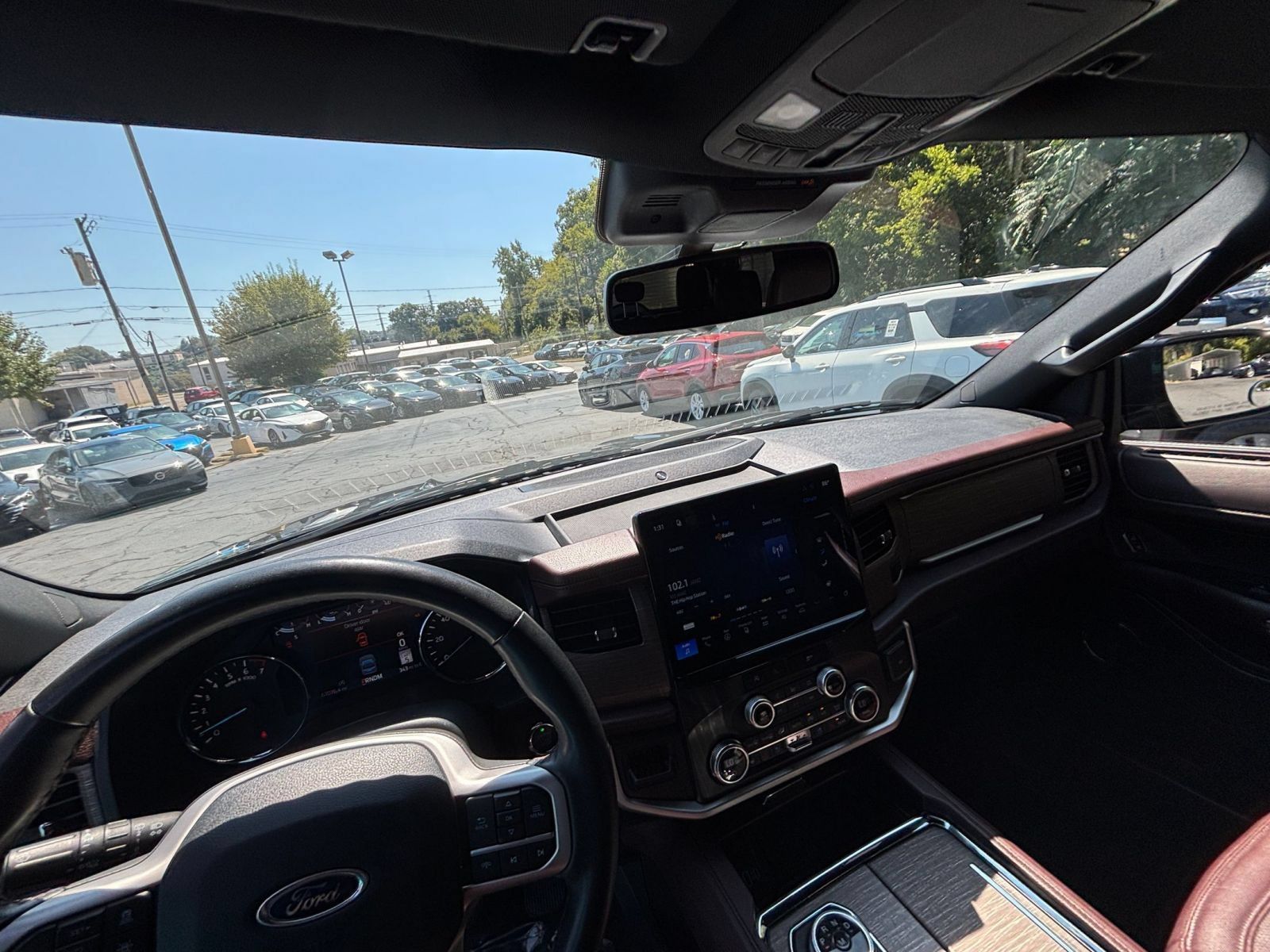 Used 2024 Ford Expedition Max Limited AWD/4WD image 33