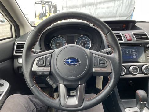 Used 2017 Subaru Crosstrek 2.0i Premium image 22