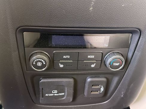 Used 2023 Buick Enclave Avenir w/ Avenir Technology Package AWD/4WD image 31