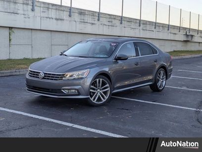 Used 2017 Volkswagen Passat 1.8T SE