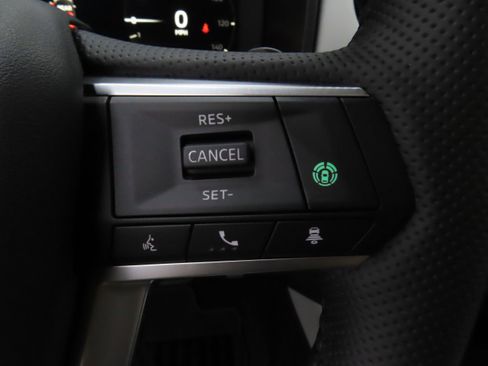 New 2025 Mitsubishi Outlander SEL image 12