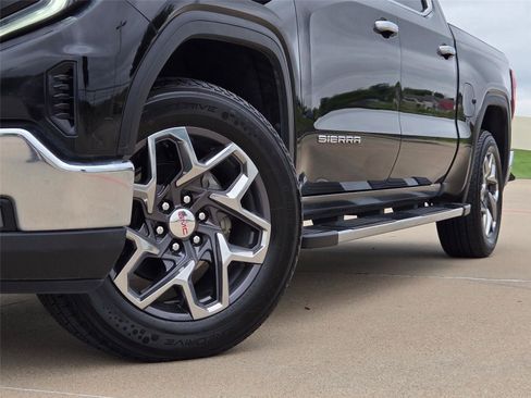 Used 2024 GMC Sierra 1500 SLT RWD image 8
