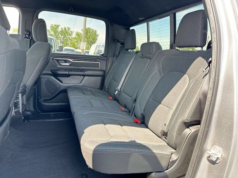 Used 2019 RAM 1500 Big Horn RWD image 23