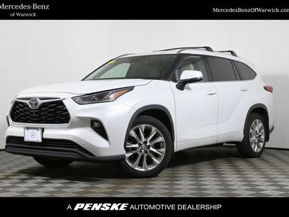 Used 2022 Toyota Highlander Limited