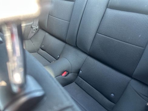 Used 2010 Ford Mustang Premium image 17