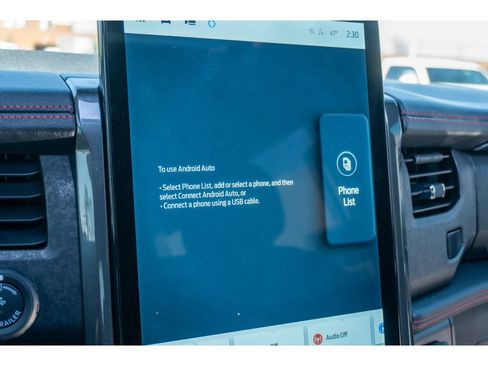 Used 2024 Ford Expedition Limited image 24