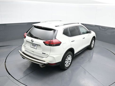 Used 2019 Nissan Rogue S w/ Special Edition Package image 36