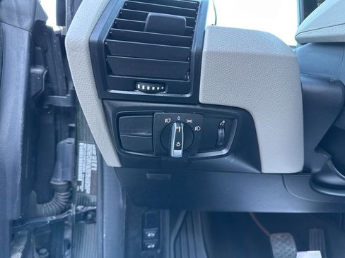 Used 2015 BMW i3 image 48