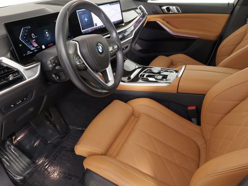 Used 2024 BMW X5 xDrive40i image 28