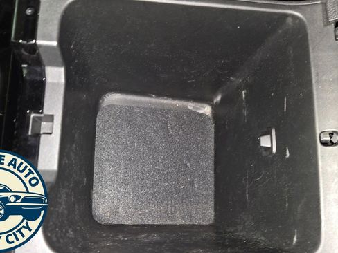 Used 2023 Jeep Grand Cherokee Altitude image 21