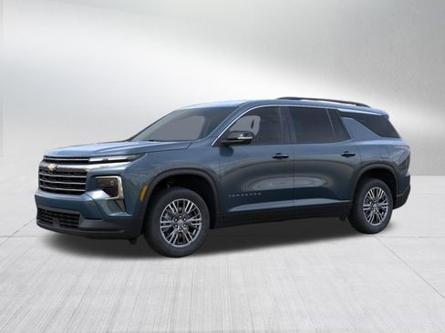 New 2026 Chevrolet Traverse LT AWD/4WD image 2