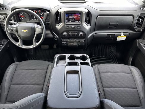 New 2026 Chevrolet Silverado 1500 Custom w/ LPO, Dark Essentials Package image 9