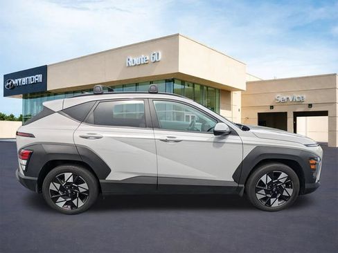 Certified 2024 Hyundai Kona SEL FWD image 3
