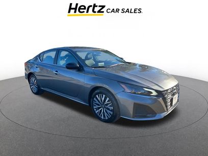 Used 2025 Nissan Altima 2.5 SV