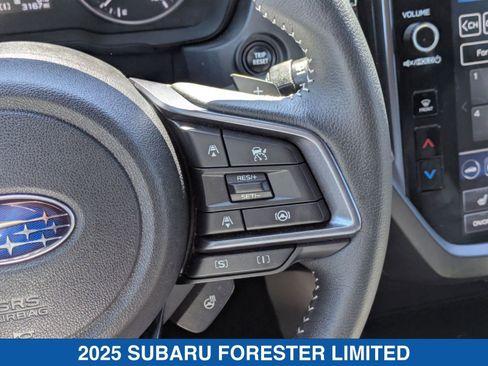 Used 2025 Subaru Forester Limited AWD/4WD image 18