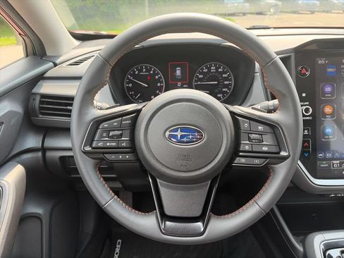 Certified 2025 Subaru Crosstrek 2.5i Limited AWD/4WD image 14