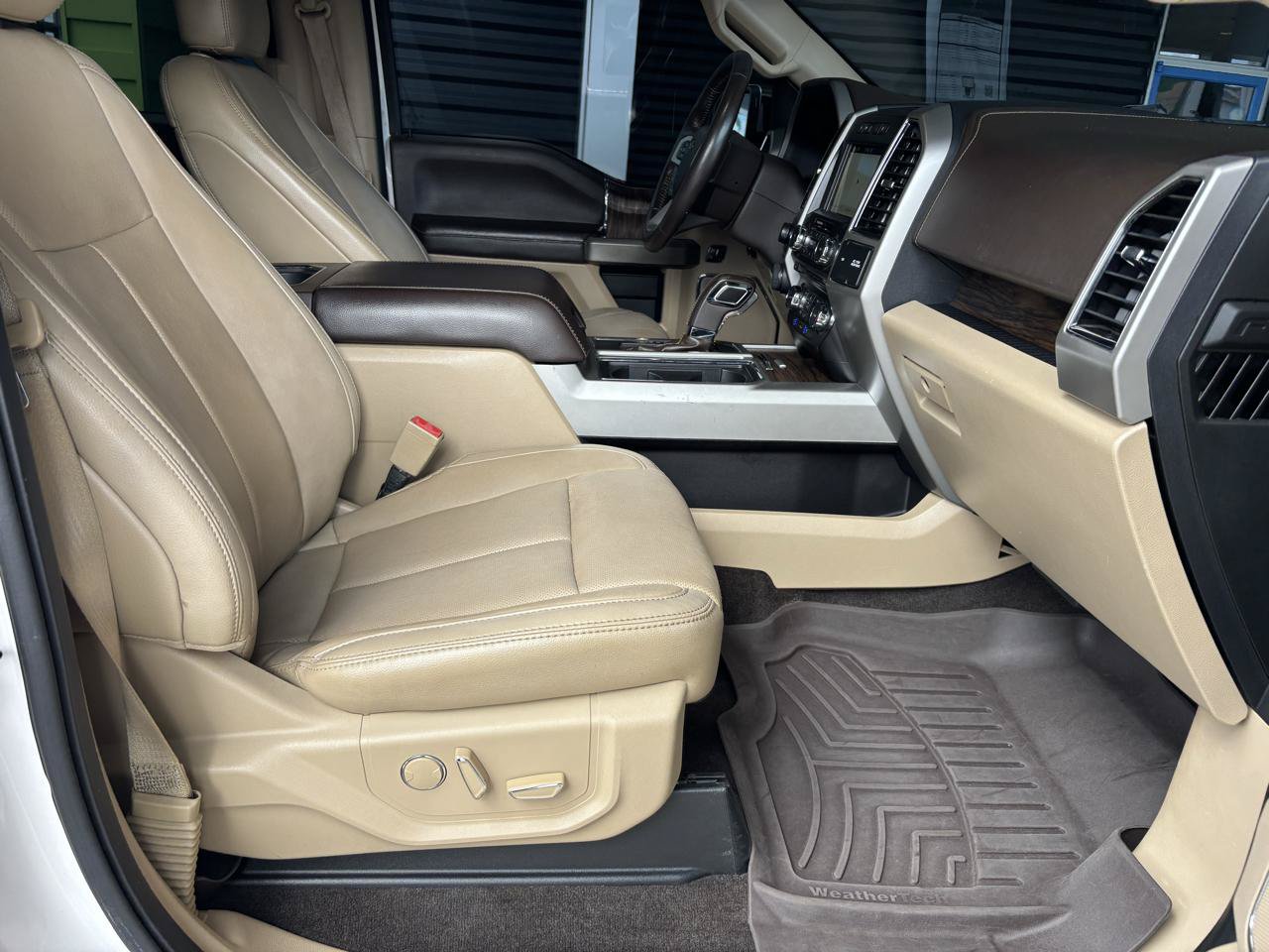 Used 2018 Ford F150 Lariat AWD/4WD image 19