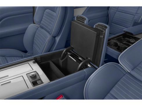 Used 2020 Lincoln Navigator L Black Label w/ Cargo Convenience Package AWD/4WD image 14