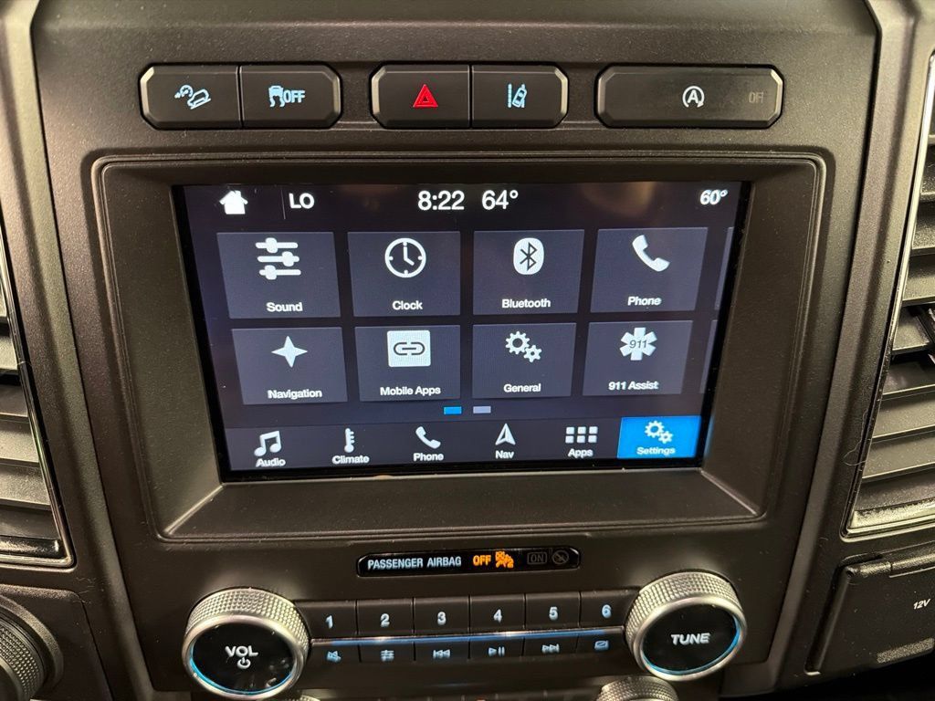 Used 2018 Ford Expedition Limited w/ Equipment Group 301A AWD/4WD image 10
