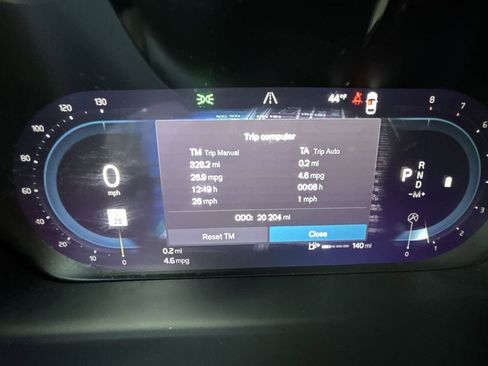 Certified 2023 Volvo V60 B5 Cross Country Plus AWD/4WD image 15