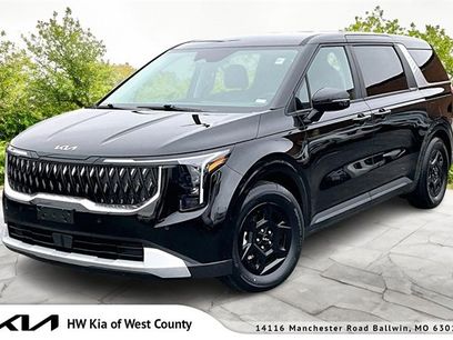 Certified 2025 Kia Carnival