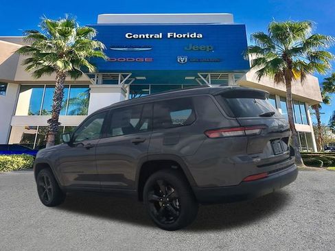 New 2026 Jeep Grand Cherokee L Limited w/ Limited Altitude Package AWD/4WD image 7