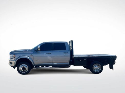 Used 2022 RAM 4500 Laramie AWD/4WD image 5