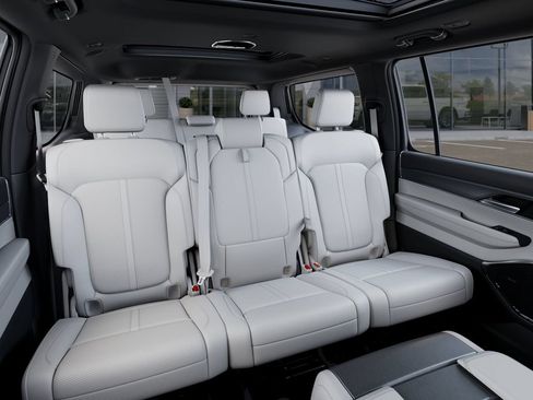 New 2026 Jeep Grand Wagoneer 4WD w/ Premium Group I image 15
