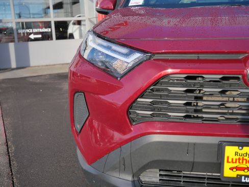 Certified 2025 Toyota RAV4 XLE image 17