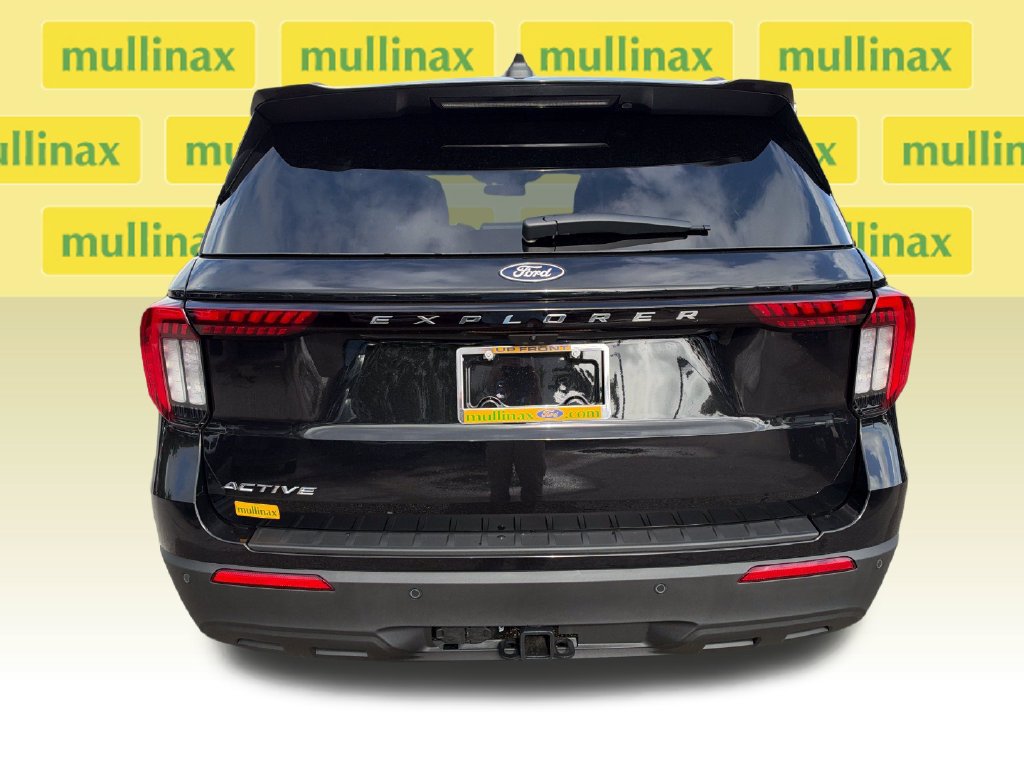 New 2027 Ford Explorer Active RWD image 14