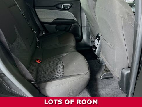 Used 2024 Jeep Compass Sport AWD/4WD image 22