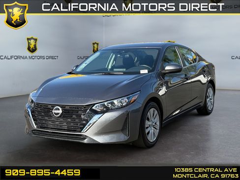 Used 2024 Nissan Sentra S image 1