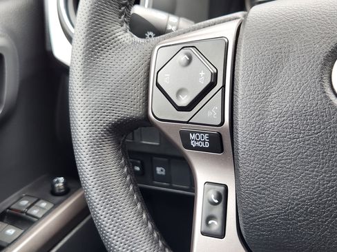 Used 2023 Toyota Tacoma SR5 AWD/4WD image 24