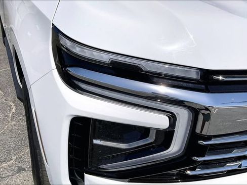 Used 2025 Chevrolet Tahoe LT AWD/4WD image 27