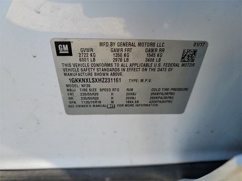 Used 2017 GMC Acadia Denali w/ Technology Package image 11