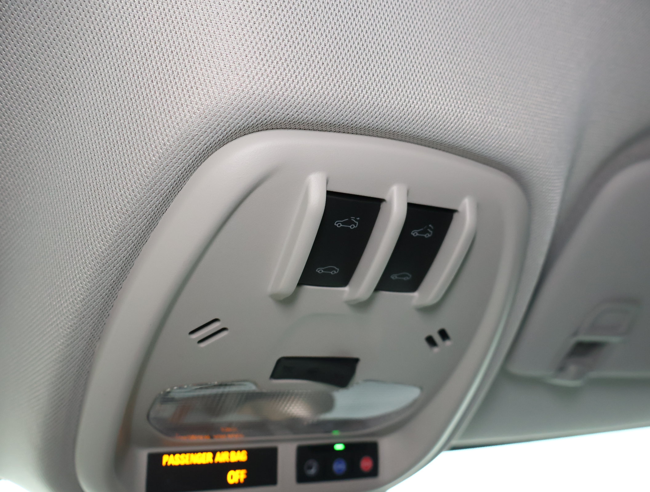 New 2026 Chevrolet Trax ACTIV w/ Sunroof Package FWD image 18