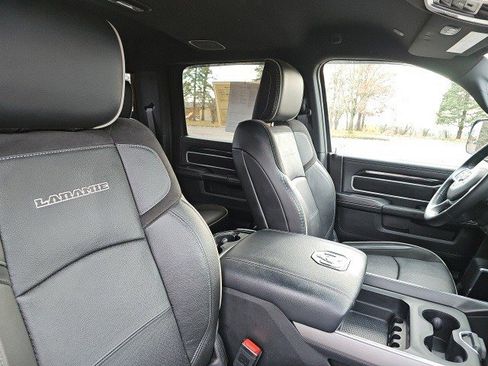 Used 2022 RAM 2500 Laramie image 12