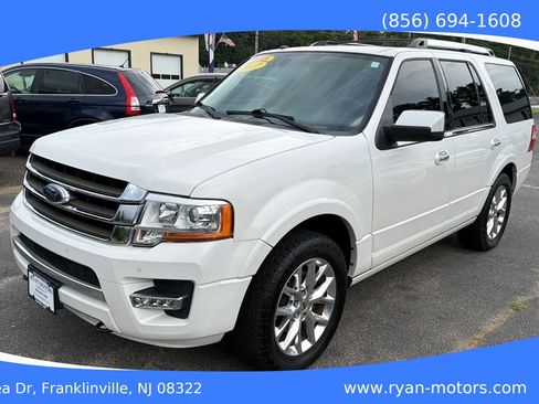 Used 2017 Ford Expedition Limited w/ Equipment Group 301A AWD/4WD image 1