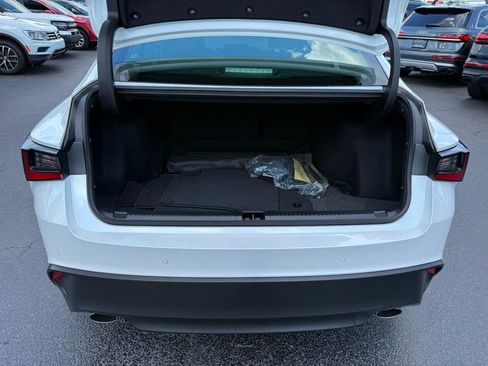 Used 2025 Lexus IS 300 w/ Premium Package RWD image 28