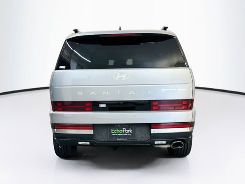 Used 2025 Hyundai Santa Fe Limited AWD/4WD image 7