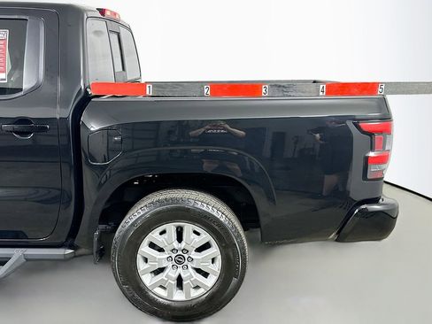 Used 2022 Nissan Frontier SV AWD/4WD image 36