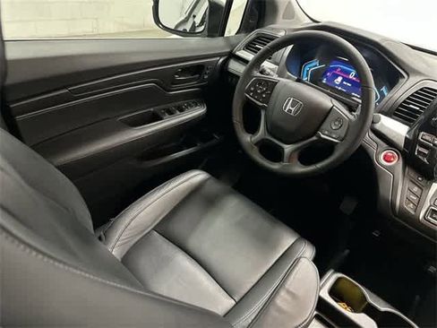 Certified 2024 Honda Odyssey EX-L image 12