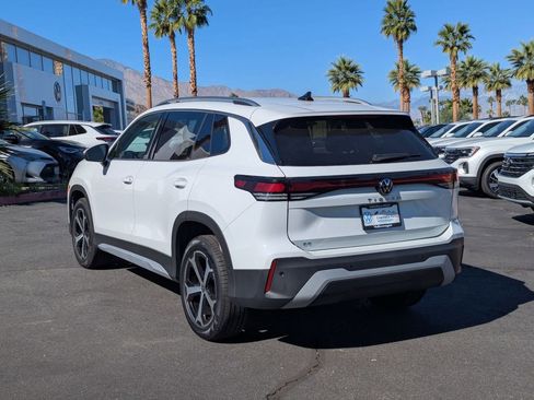 New 2026 Volkswagen Tiguan SE image 5