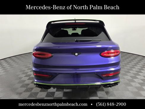 Used 2025 Bentley Bentayga image 5