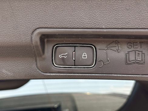 Used 2020 Ford Explorer ST w/ ST Street Pack AWD/4WD image 13