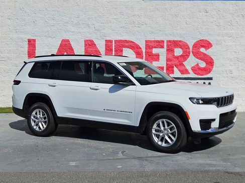 New 2026 Jeep Grand Cherokee L Laredo RWD image 1