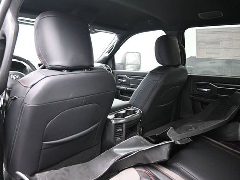 New 2025 RAM 2500 Big Horn AWD/4WD image 30