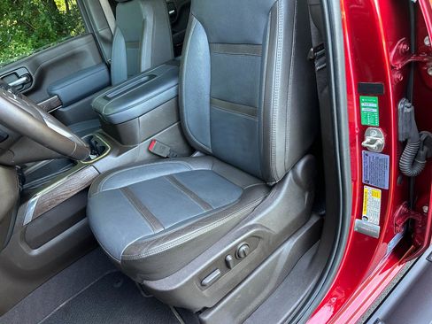 Used 2022 GMC Sierra 3500 Denali AWD/4WD image 14